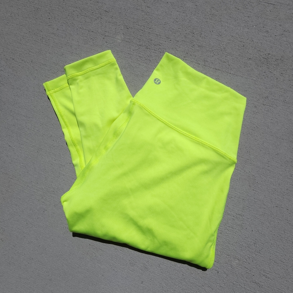 Lululemon Wunder Under High-Rise Leggings Size 8 Highlight Yellow 28" Inseam - Picture 9 of 9